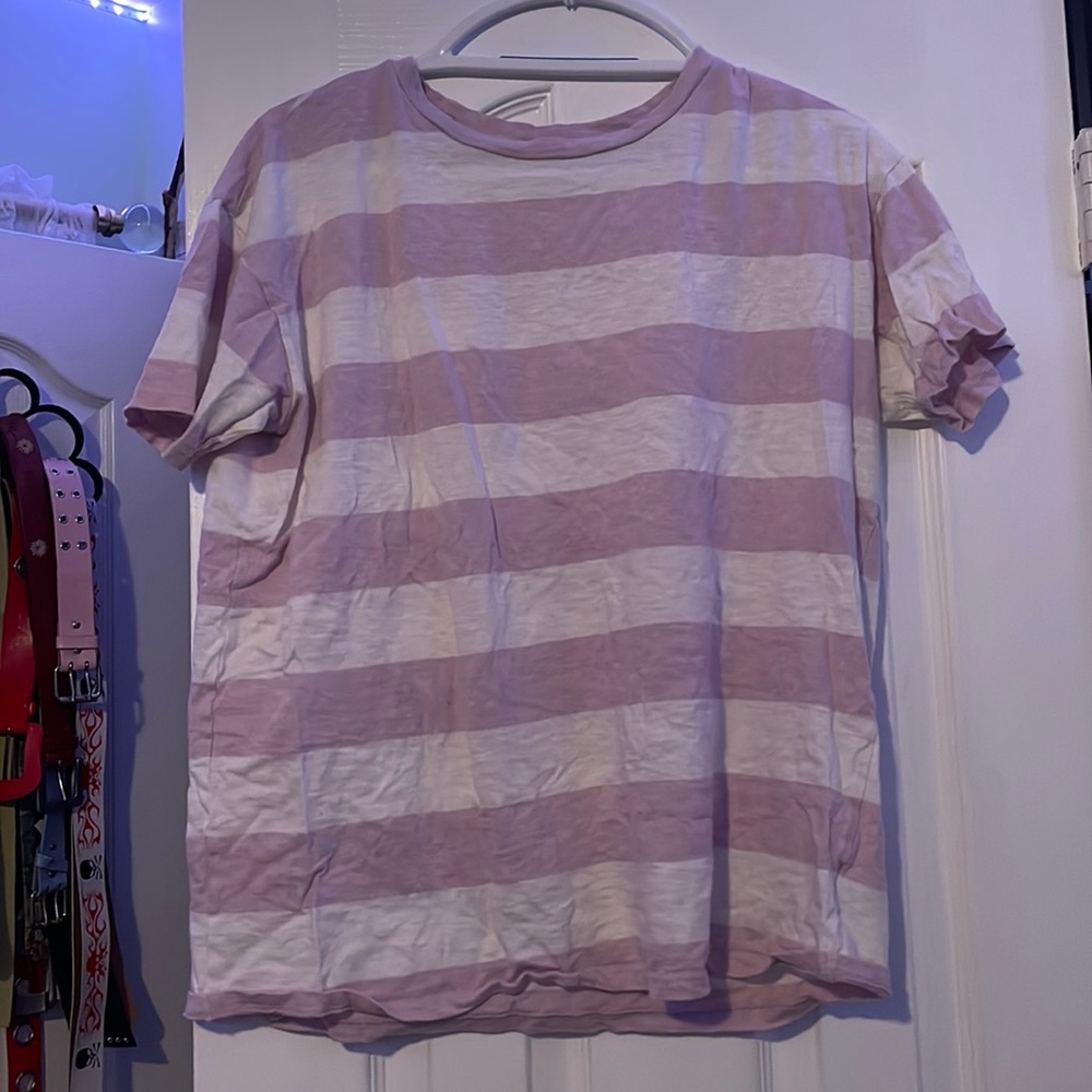 Striped purple American eagle t shirt
